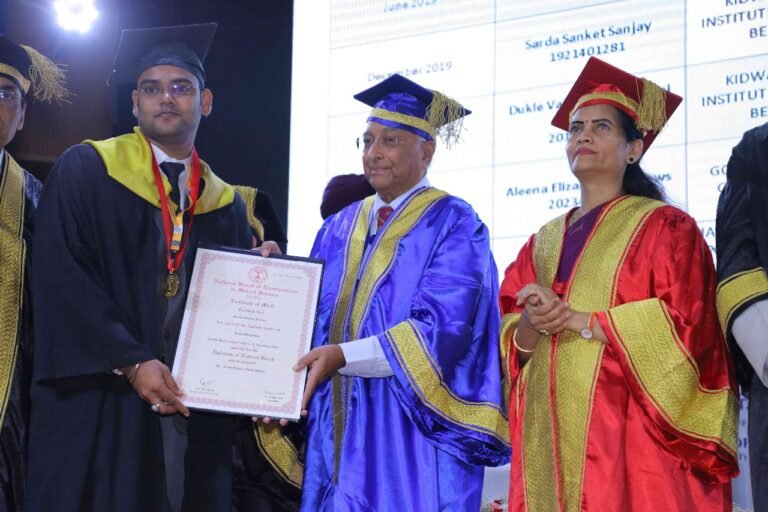 Received Dr Arcot Gajarj Gold Medal at National Level, in Radiodiagnosis for 2019 batch